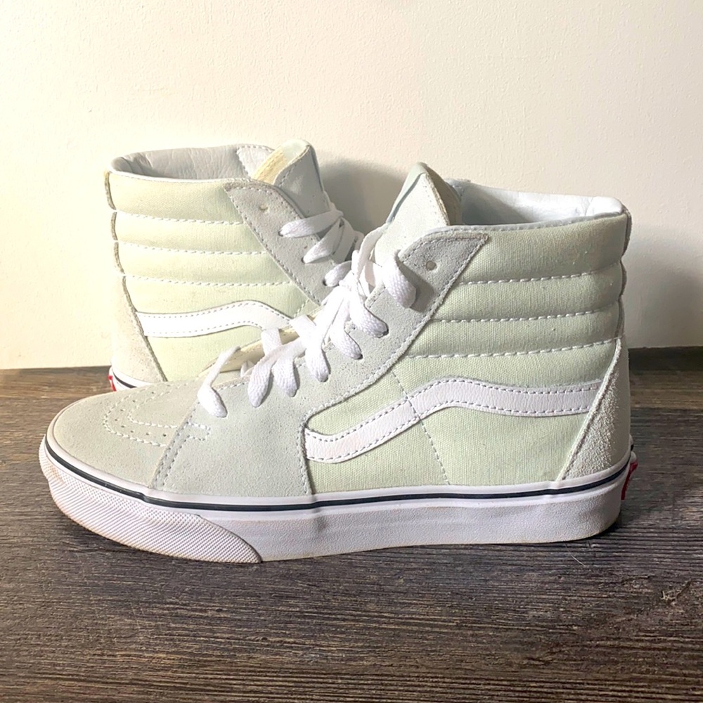 Like NEW! Vans SK8-Hi